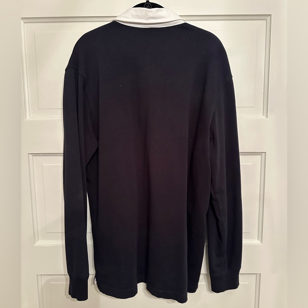 H&M cotton Rugby shirt black with contrast white collar. - Picture 6 of 6